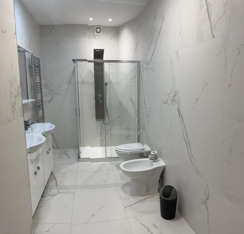 Villa Milano Apt. N. 1 ภายนอก รูปภาพ